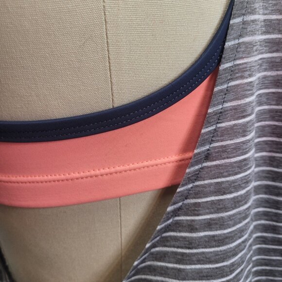 Nike Womens Tankini Top,Size L , Great Preowned Condition. - Picture 9 of 11